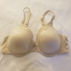 Maidenform bra Size 40F